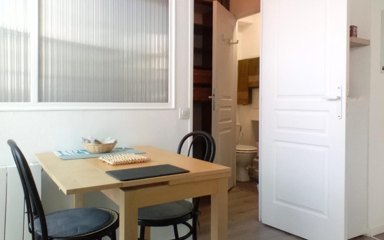 Ferienwohnung Les Bonbonieres d'Andrea Gavinies Pellegrin Bordeaux Exterior foto