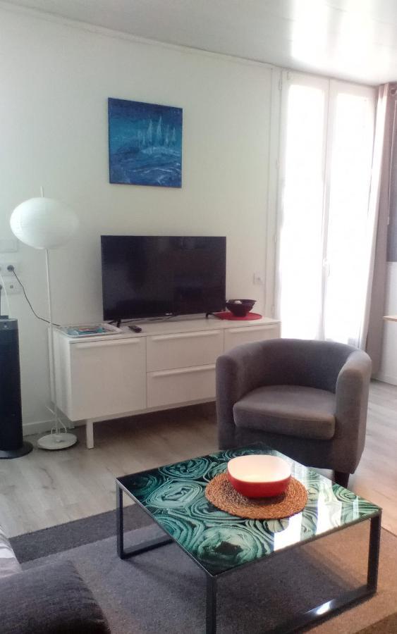 Ferienwohnung Les Bonbonieres d'Andrea Gavinies Pellegrin Bordeaux Exterior foto